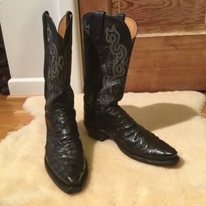Lucchese snip toe black ostrich leather boots